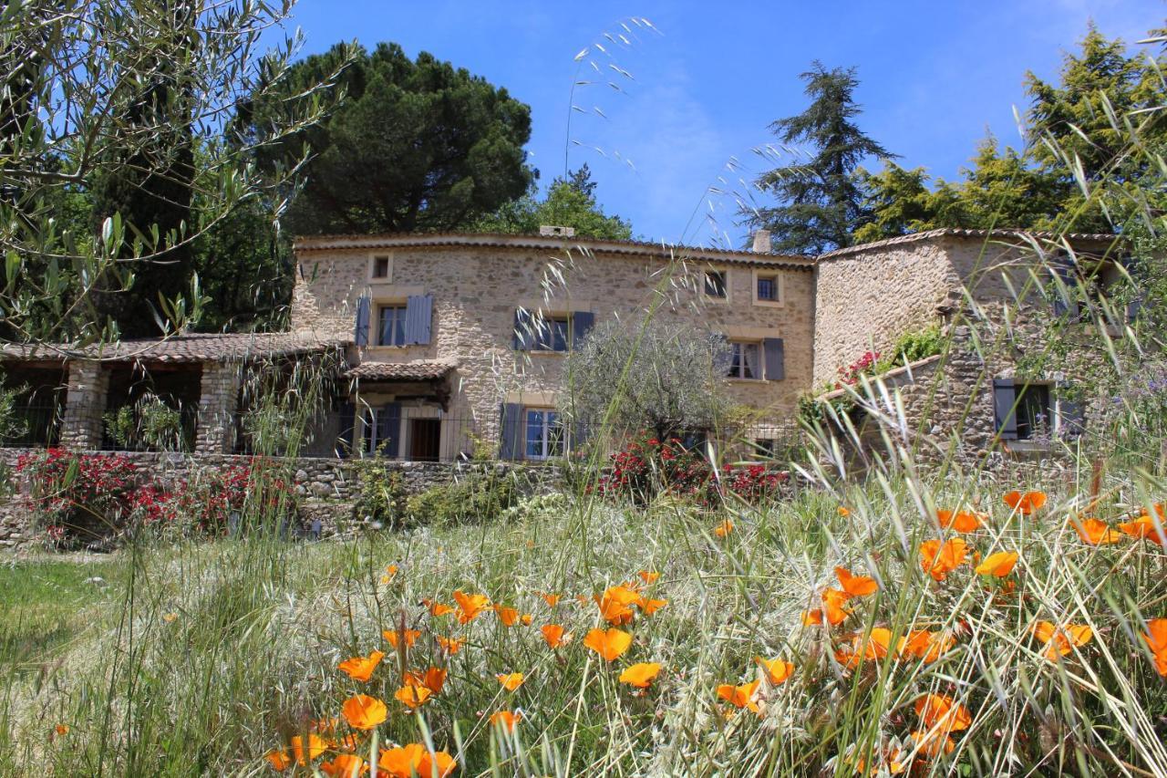 Les Logis De Paban Bed & Breakfast Crestet Exterior photo