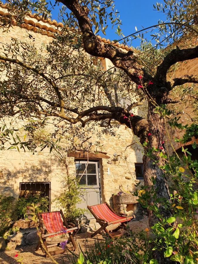 Les Logis De Paban Bed & Breakfast Crestet Exterior photo